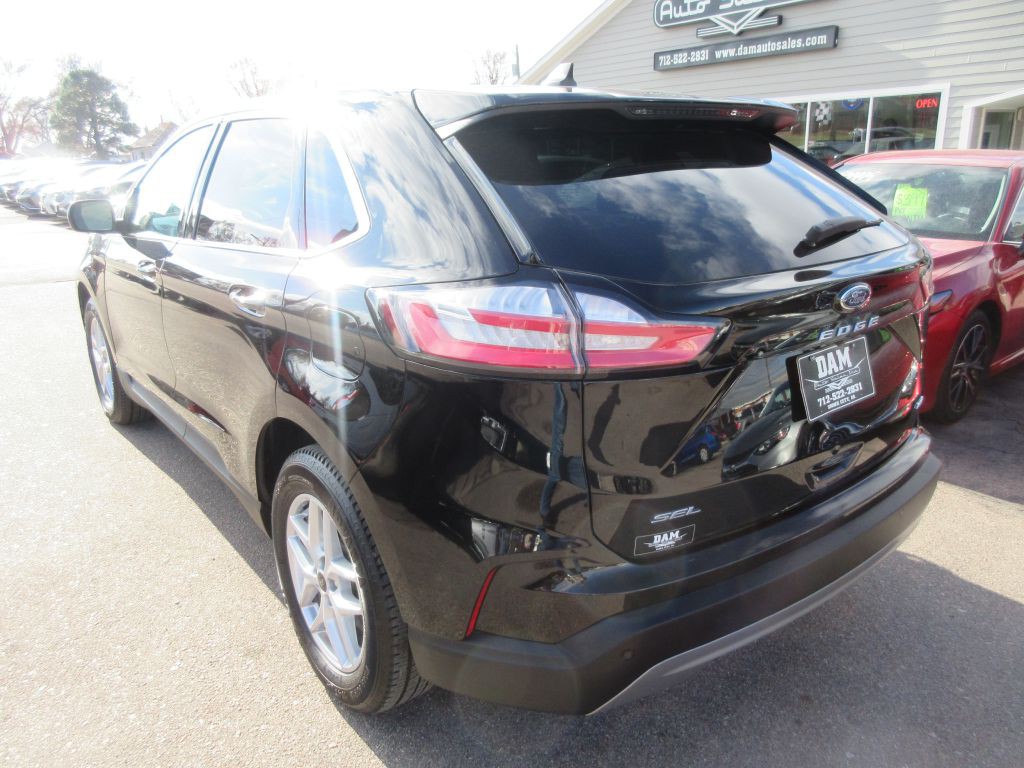 2024 Ford Edge Image 3