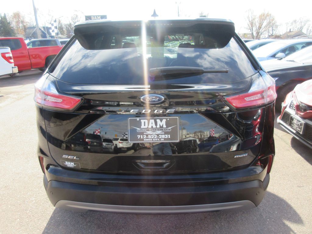 2024 Ford Edge Image 4