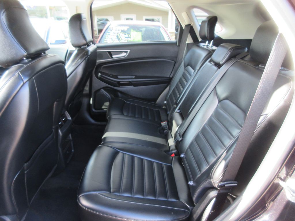 2024 Ford Edge Image 9