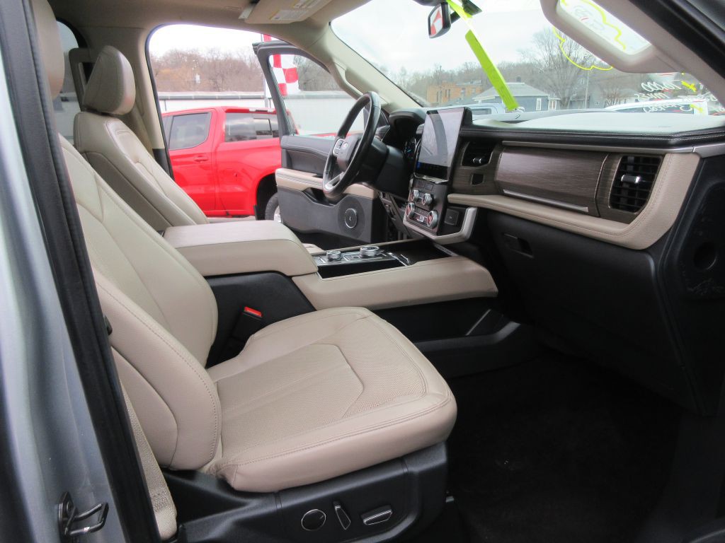 2023 Ford Expedition Image 12