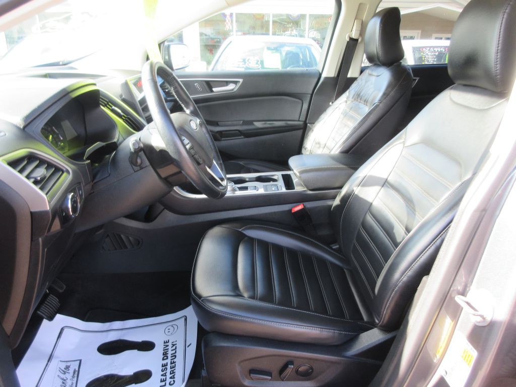 2024 Ford Edge Image 8