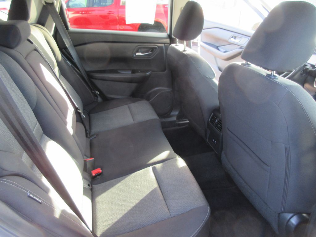 2024 Nissan Rogue Image 9