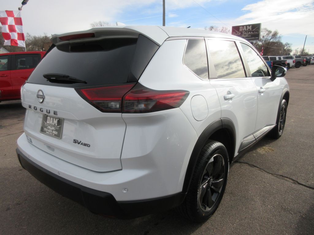 2024 Nissan Rogue Image 5