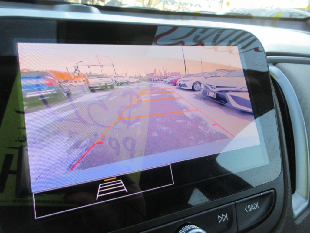 2025 Chevrolet Malibu Image 13