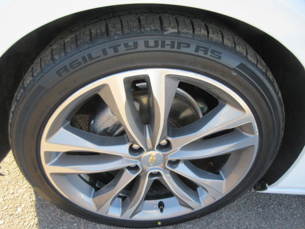 2024 Chevrolet Malibu Image 18