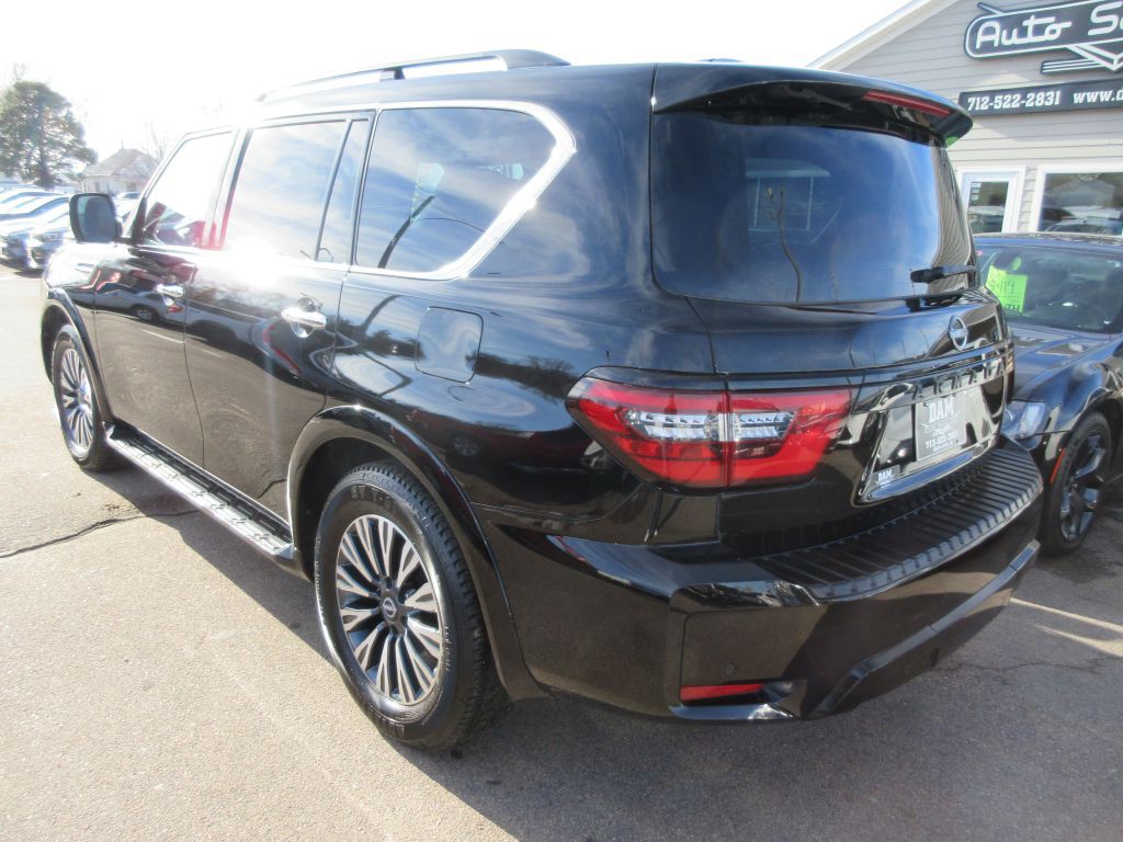 2023 Nissan Armada Image 3