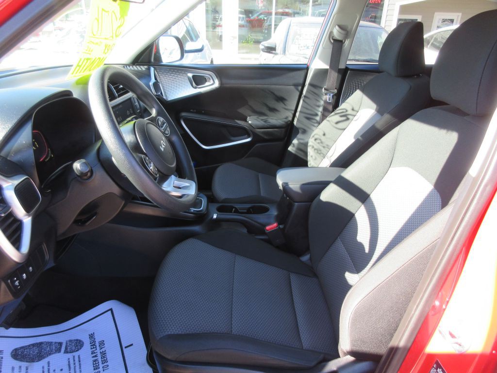 2024 Kia Soul Image 8