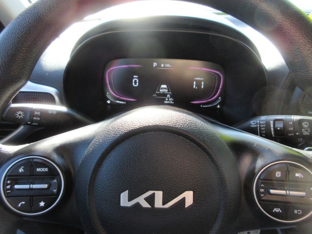 2024 Kia Soul Image 12