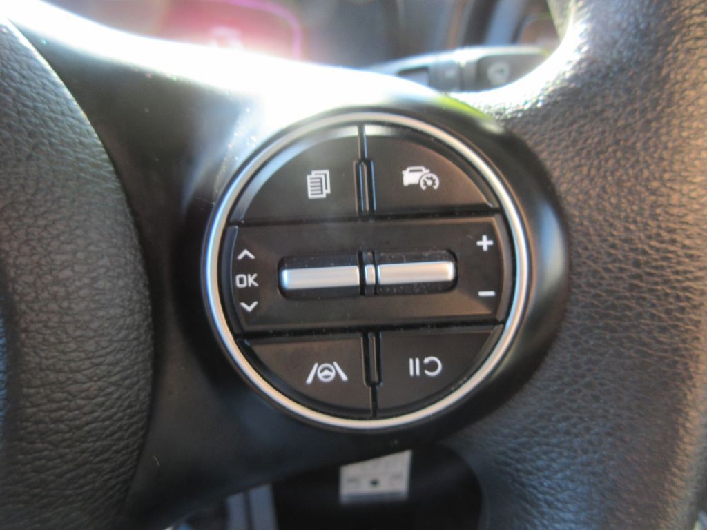 2024 Kia Soul Image 16