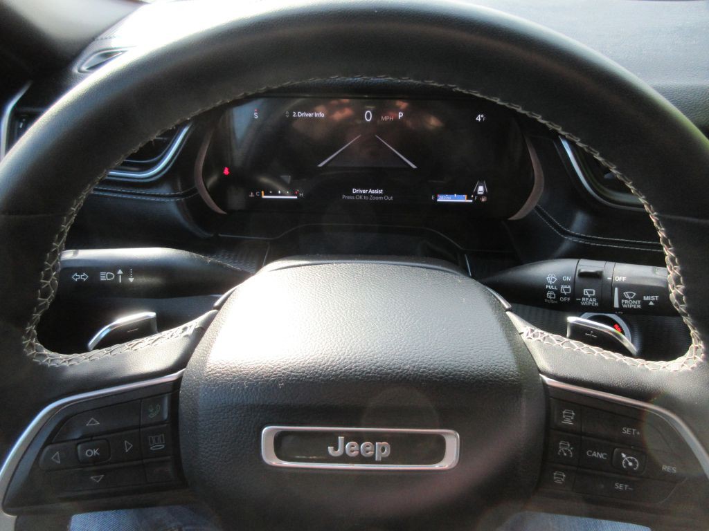 2024 Jeep Grand Cherokee Image 13