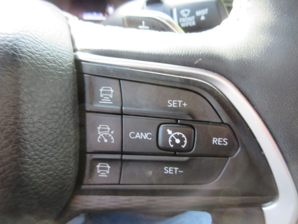 2024 Jeep Grand Cherokee Image 17