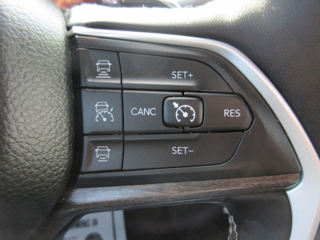 2024 Jeep Grand Cherokee Image 18