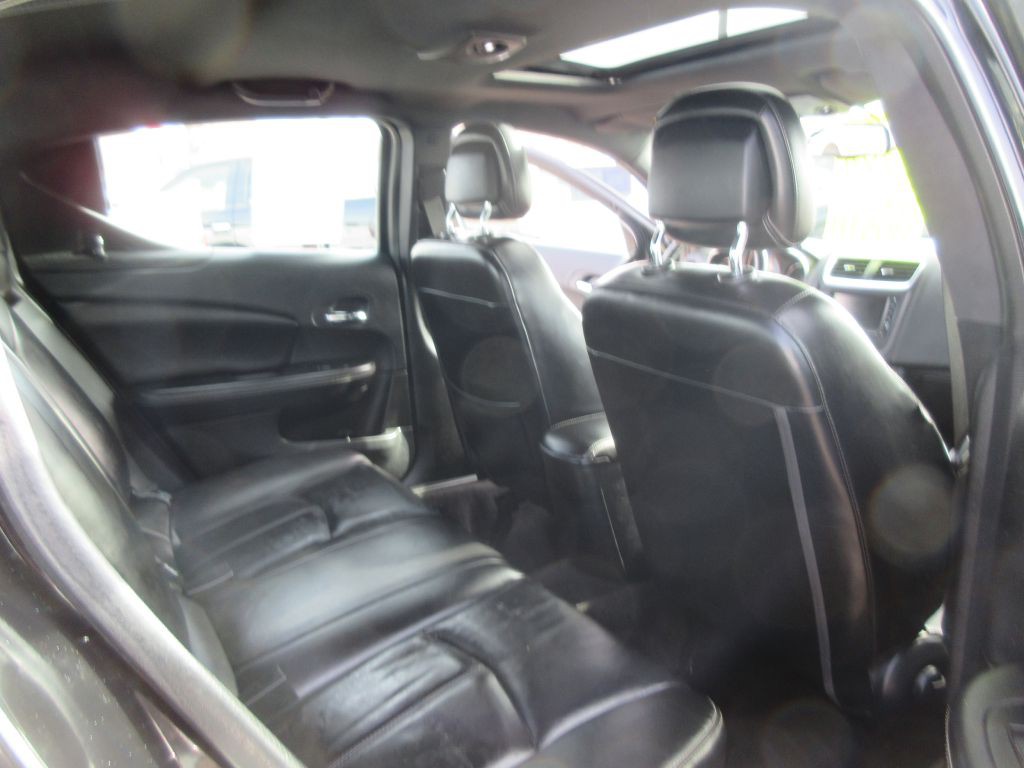 2014 Dodge Avenger Image 10