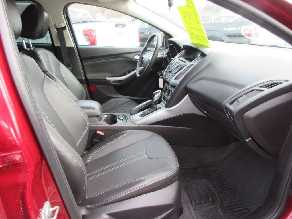 2014 Ford Focus Image 11