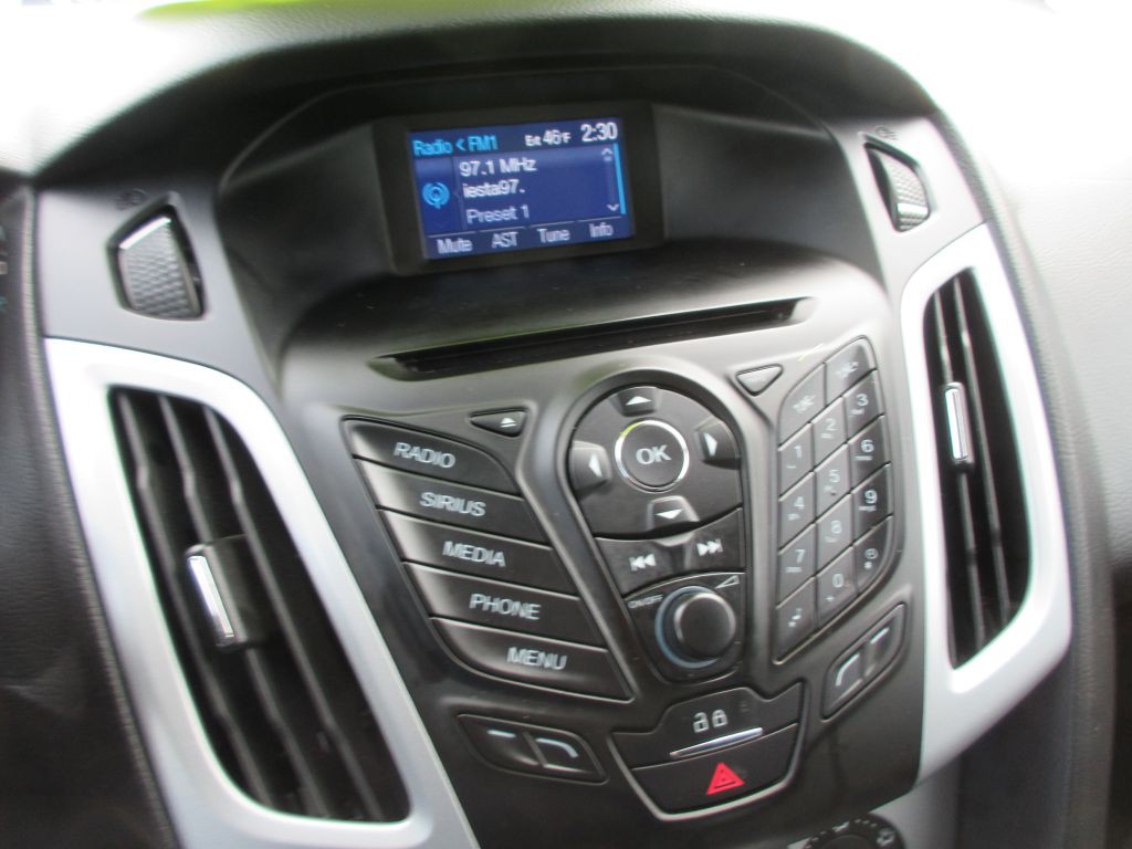 2014 Ford Focus Image 13