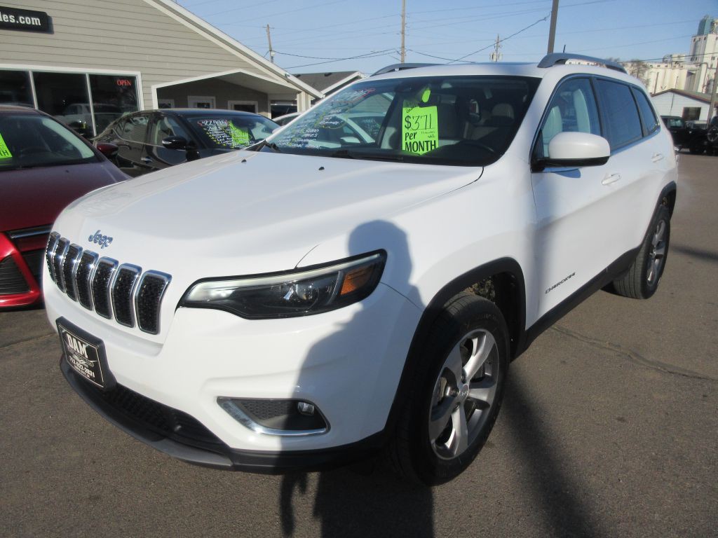 2020 Jeep Cherokee Image 1