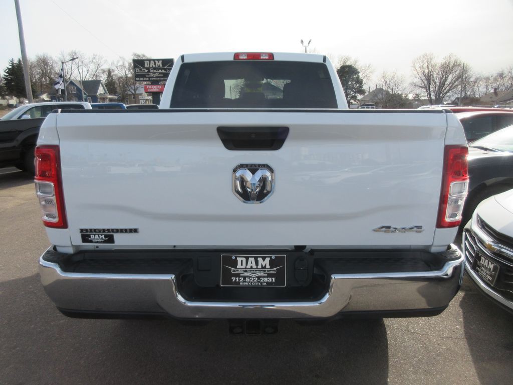 2024 RAM 2500 Image 4