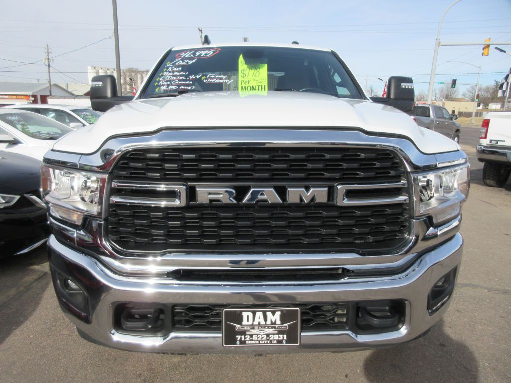 2024 RAM 2500 Image 7