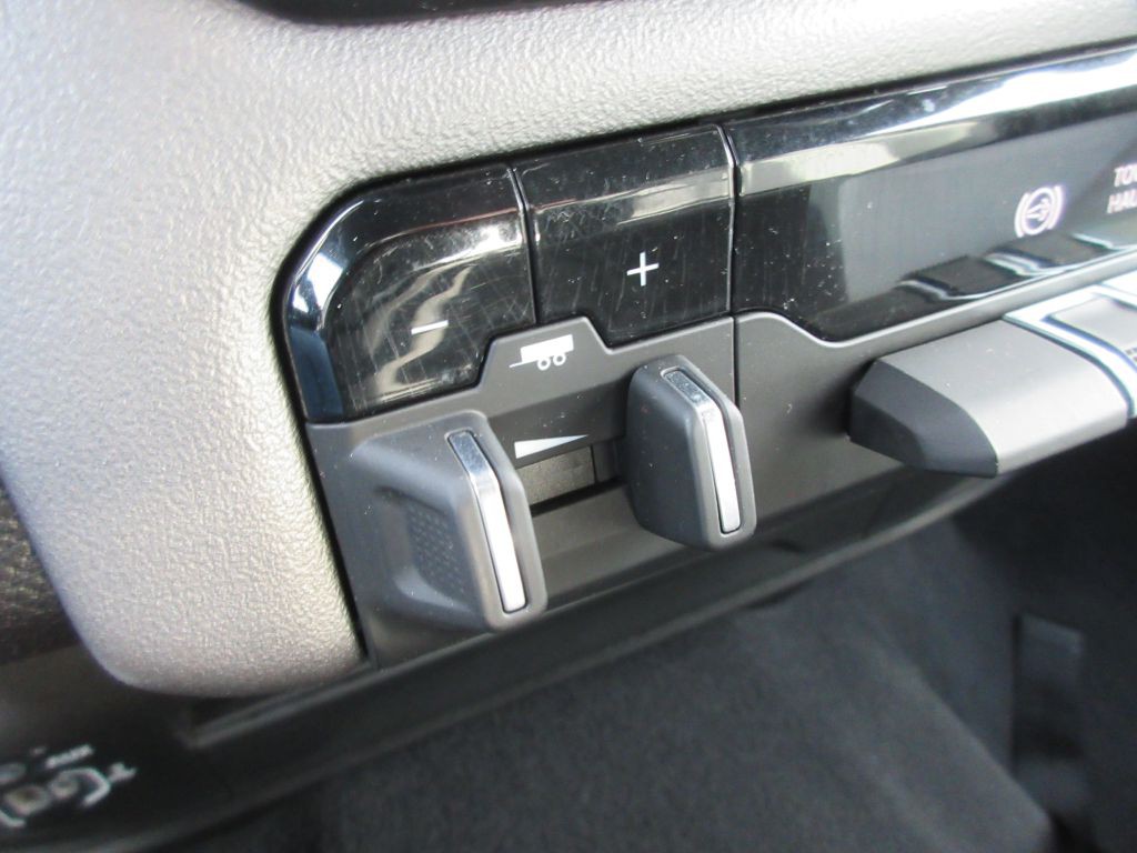 2024 RAM 2500 Image 14