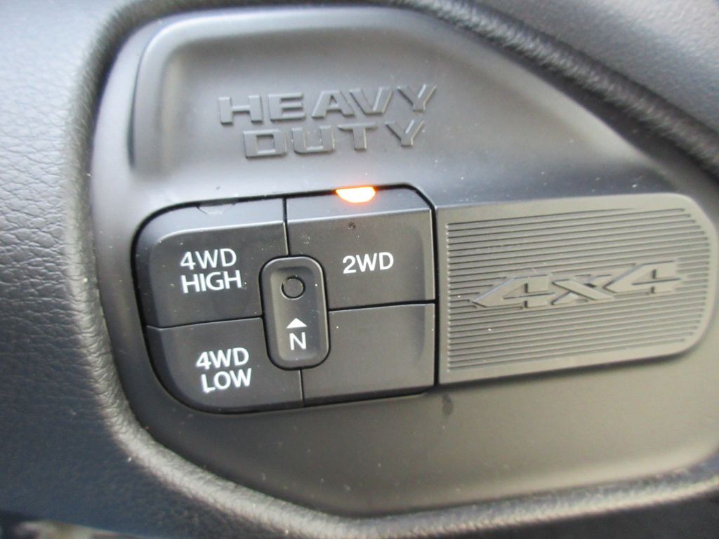 2024 RAM 2500 Image 15