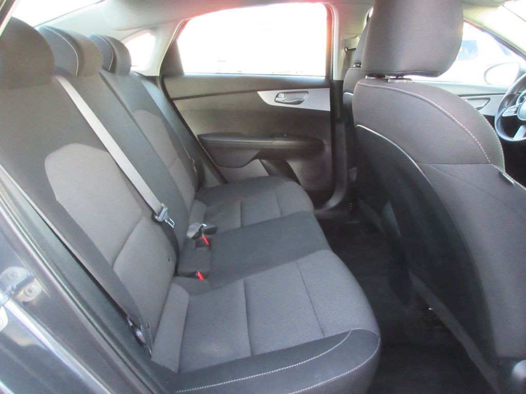 2024 Kia Forte Image 11