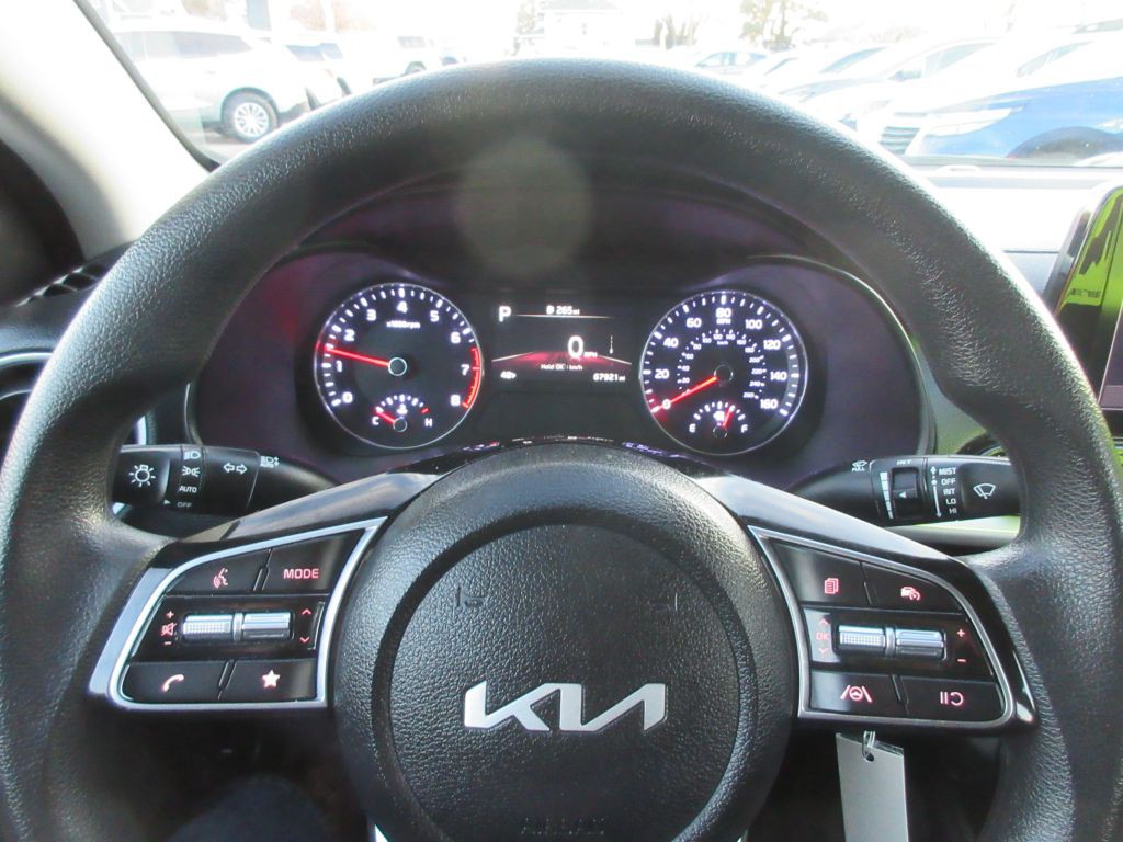 2024 Kia Forte Image 14