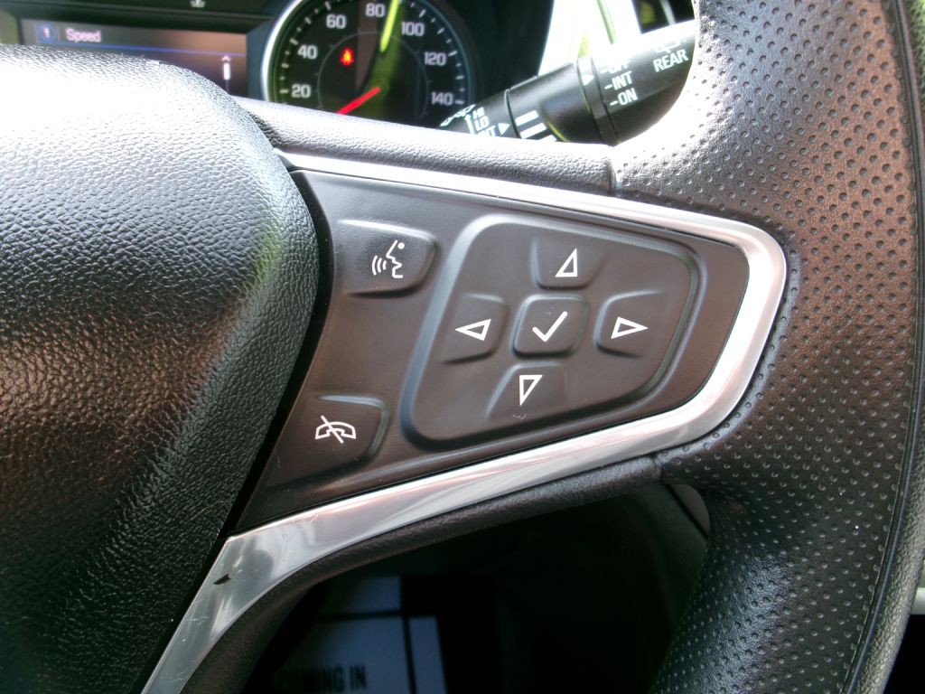 2022 Chevrolet Equinox Image 17