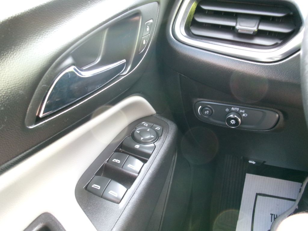 2022 Chevrolet Equinox Image 22