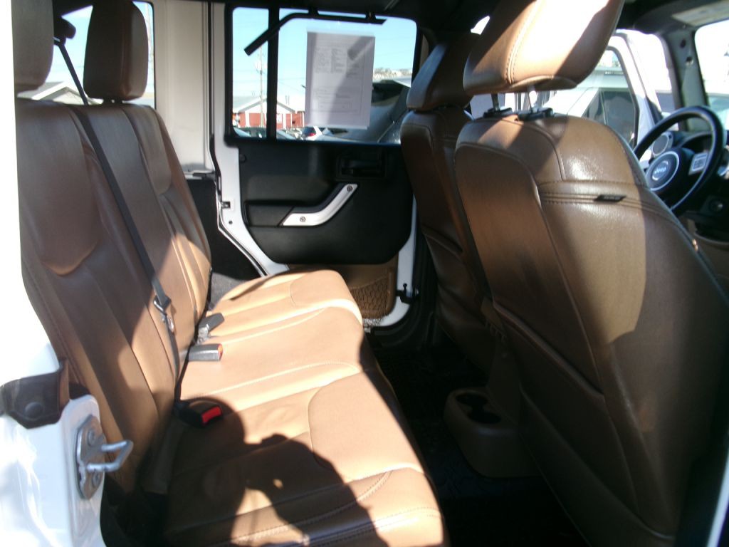 2016 Jeep Wrangler Unlimited Image 9