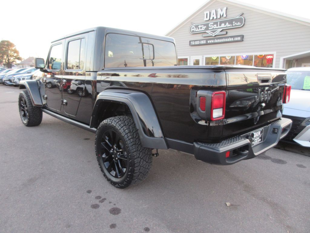 2024 Jeep Gladiator Image 3