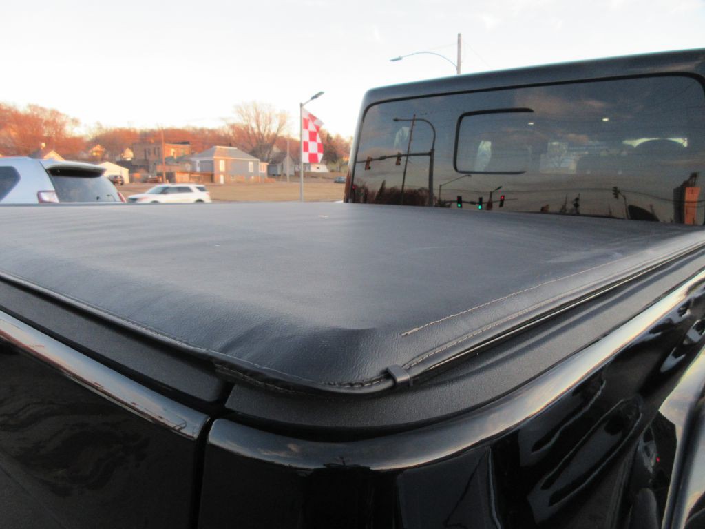 2024 Jeep Gladiator Image 13