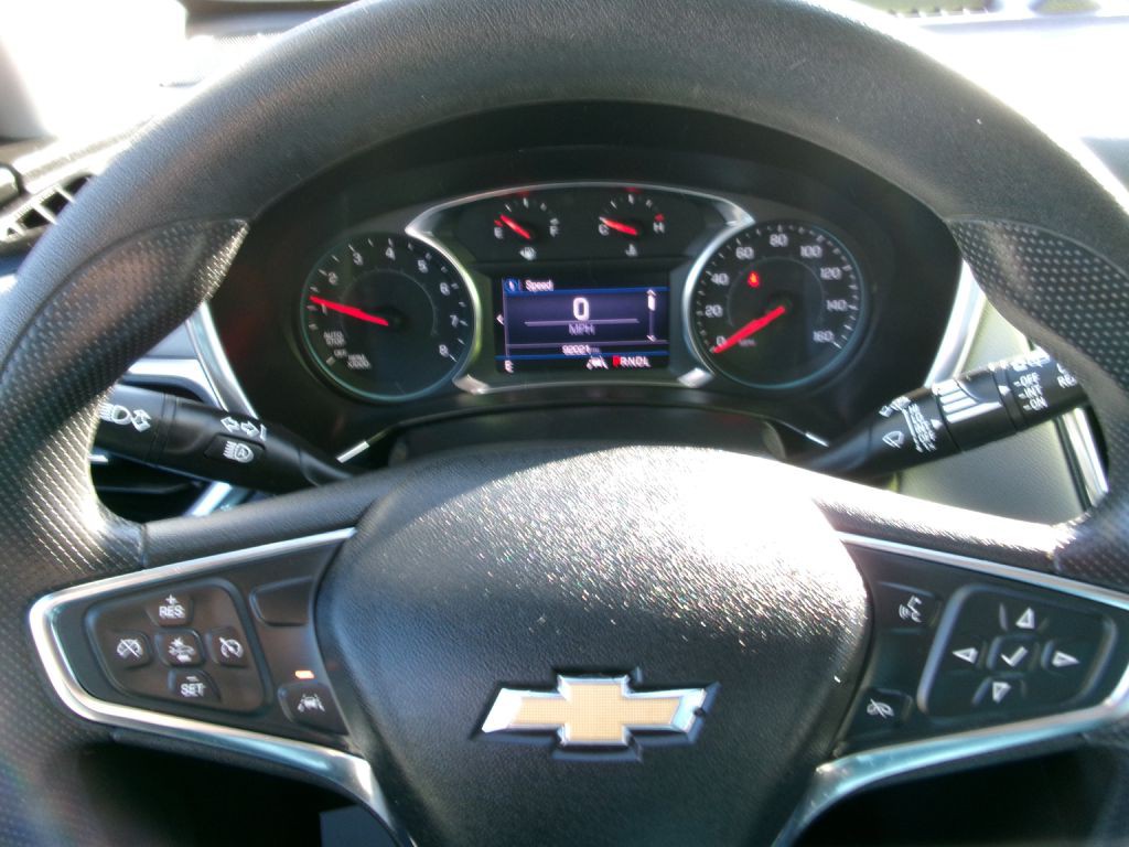 2020 Chevrolet Equinox Image 11