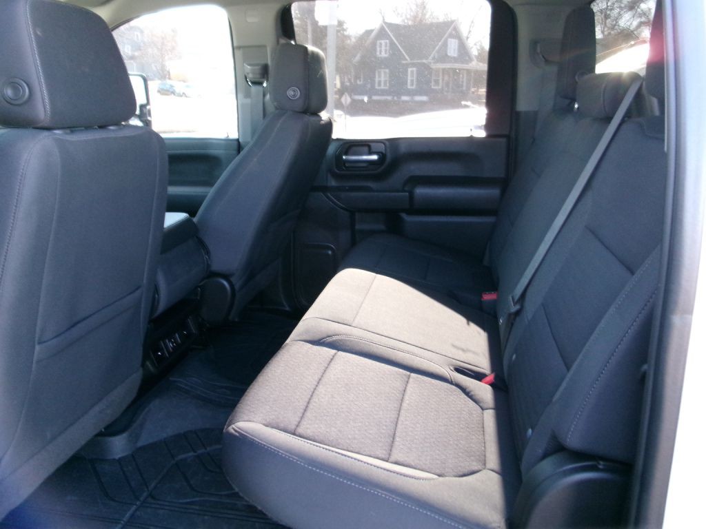 2023 Chevrolet Silverado 1500 Image 8