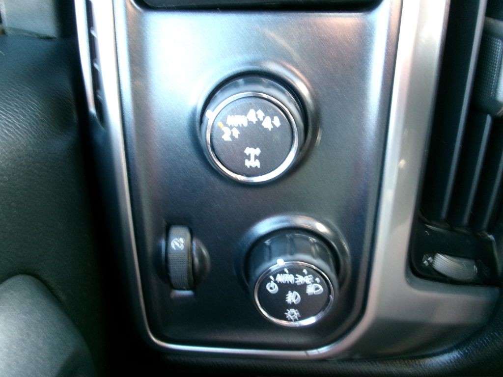 2017 Chevrolet Silverado 1500 Image 16