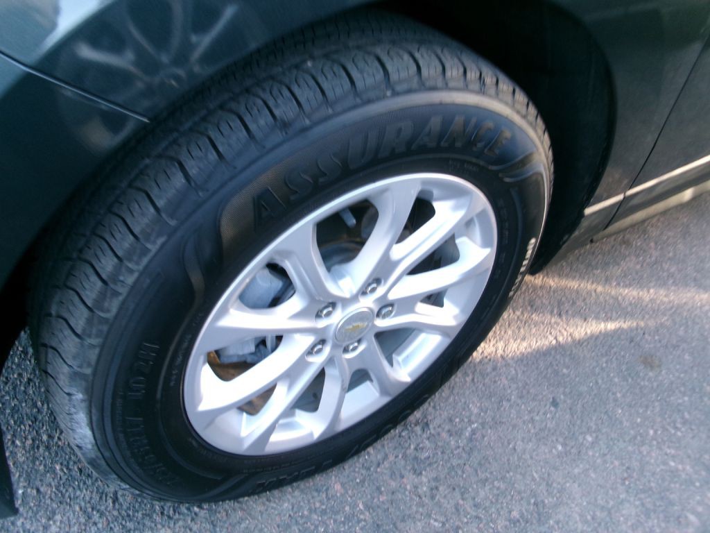 2020 Chevrolet Equinox Image 17