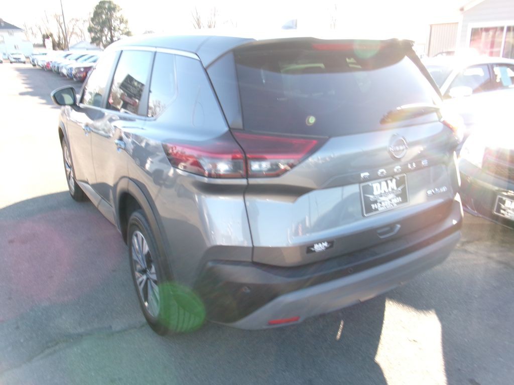 2023 Nissan Rogue Image 3