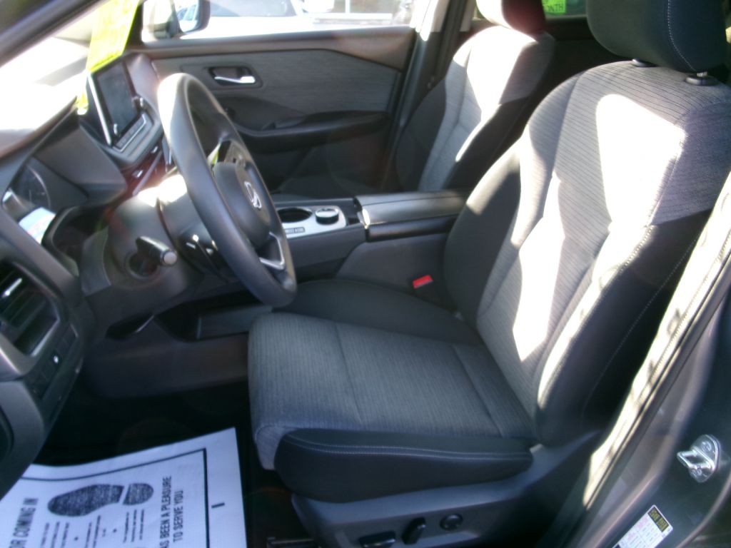 2023 Nissan Rogue Image 8