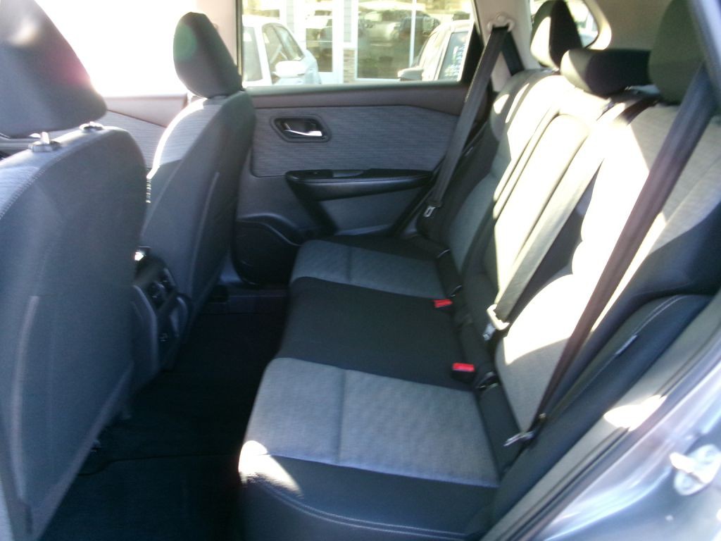 2023 Nissan Rogue Image 9