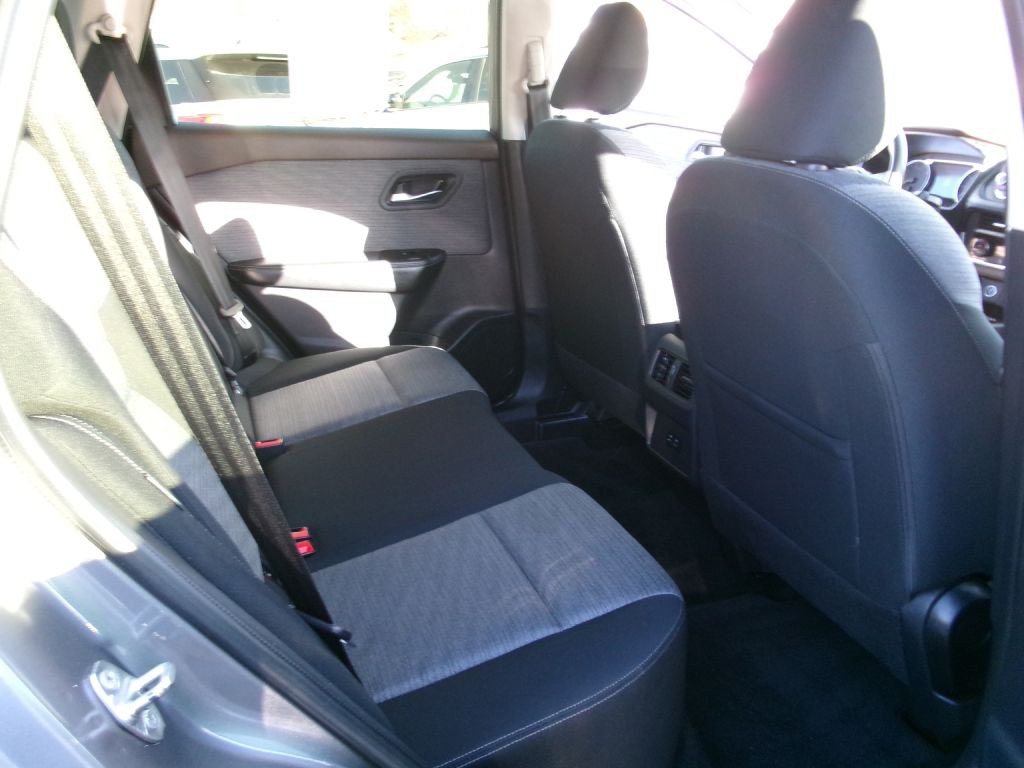 2023 Nissan Rogue Image 10