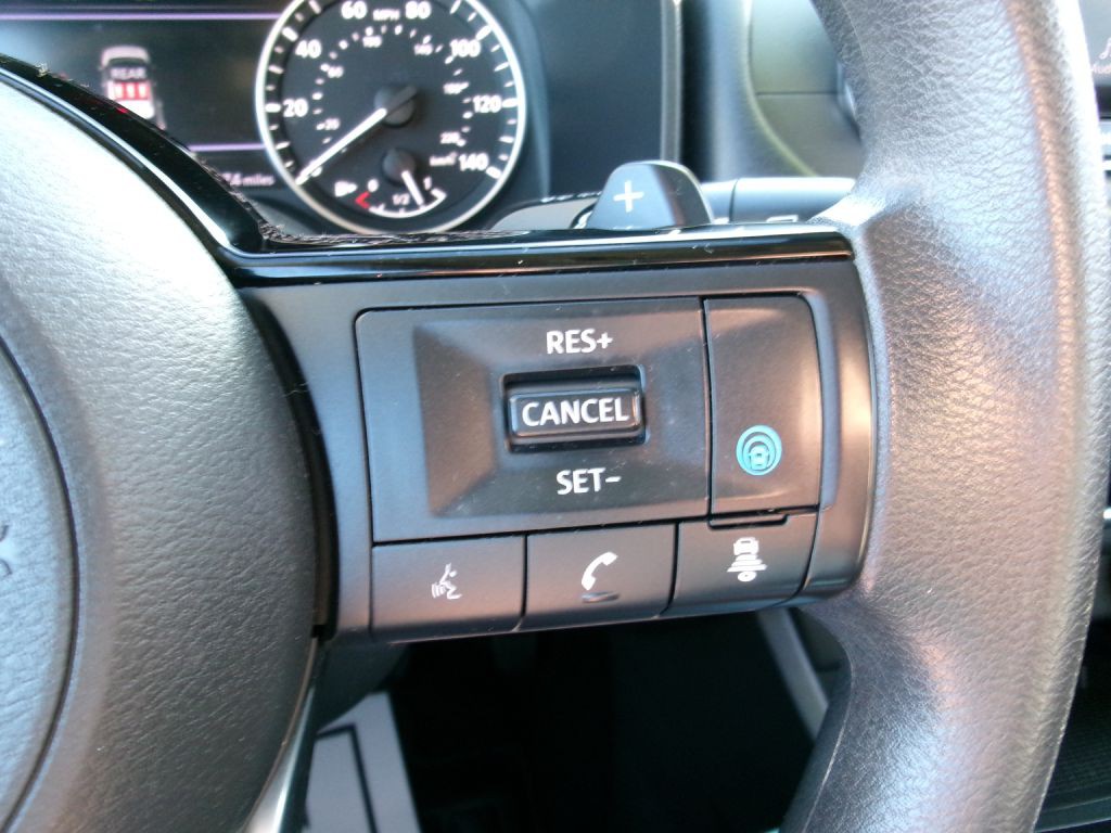 2023 Nissan Rogue Image 16