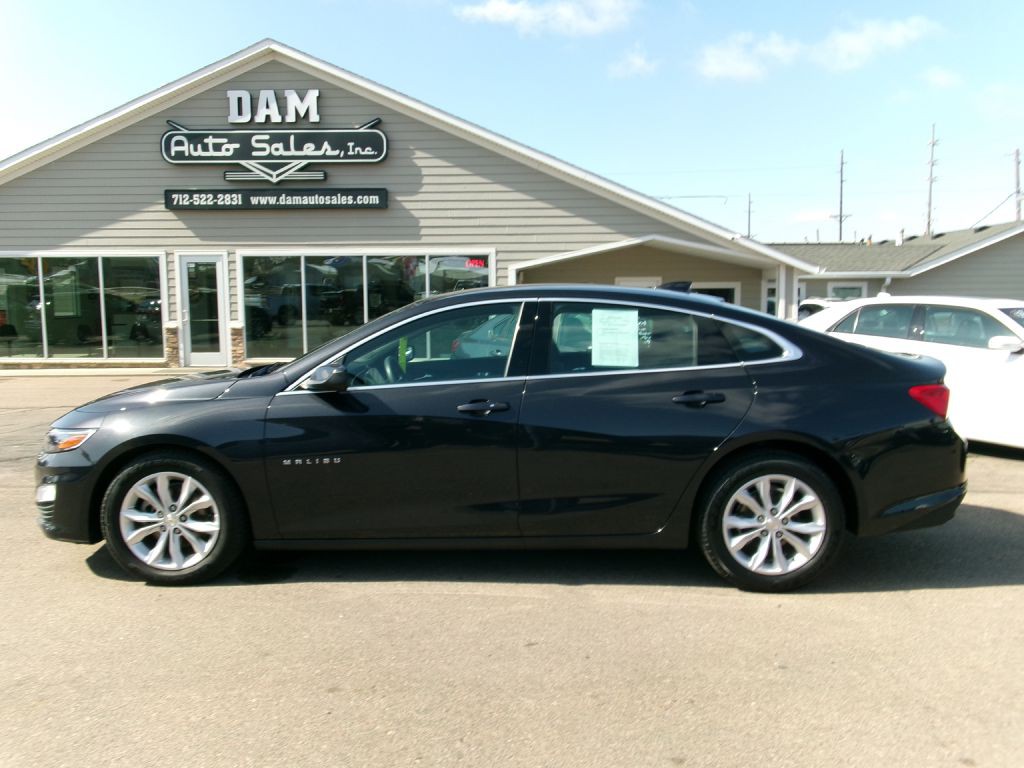 2023 Chevrolet Malibu Image 2