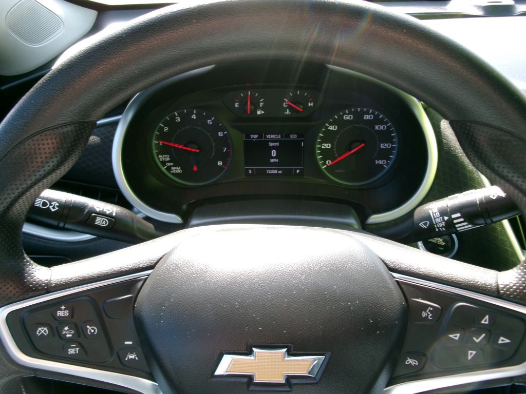 2023 Chevrolet Malibu Image 12