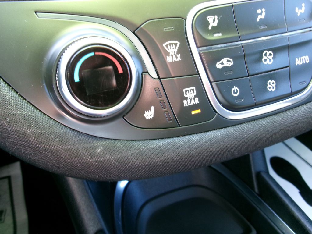 2023 Chevrolet Malibu Image 14