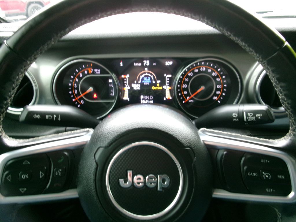 2020 Jeep Gladiator Image 12