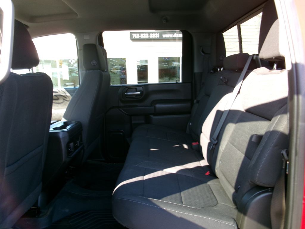 2023 Chevrolet Silverado 1500 Image 9