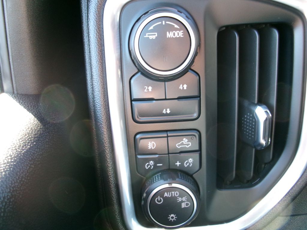 2023 Chevrolet Silverado 1500 Image 17