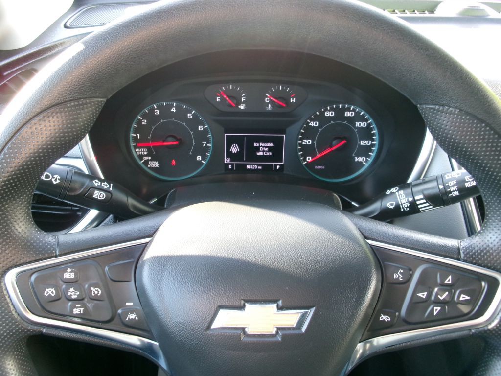 2023 Chevrolet Equinox Image 11