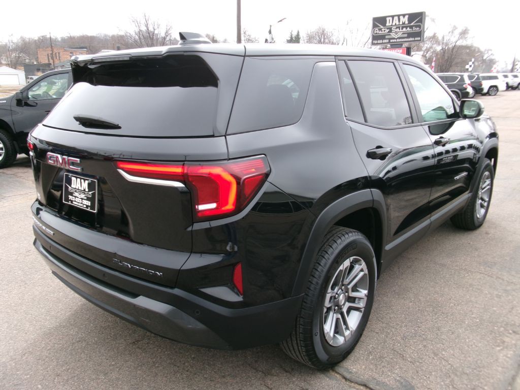 2025 GMC Terrain Image 5