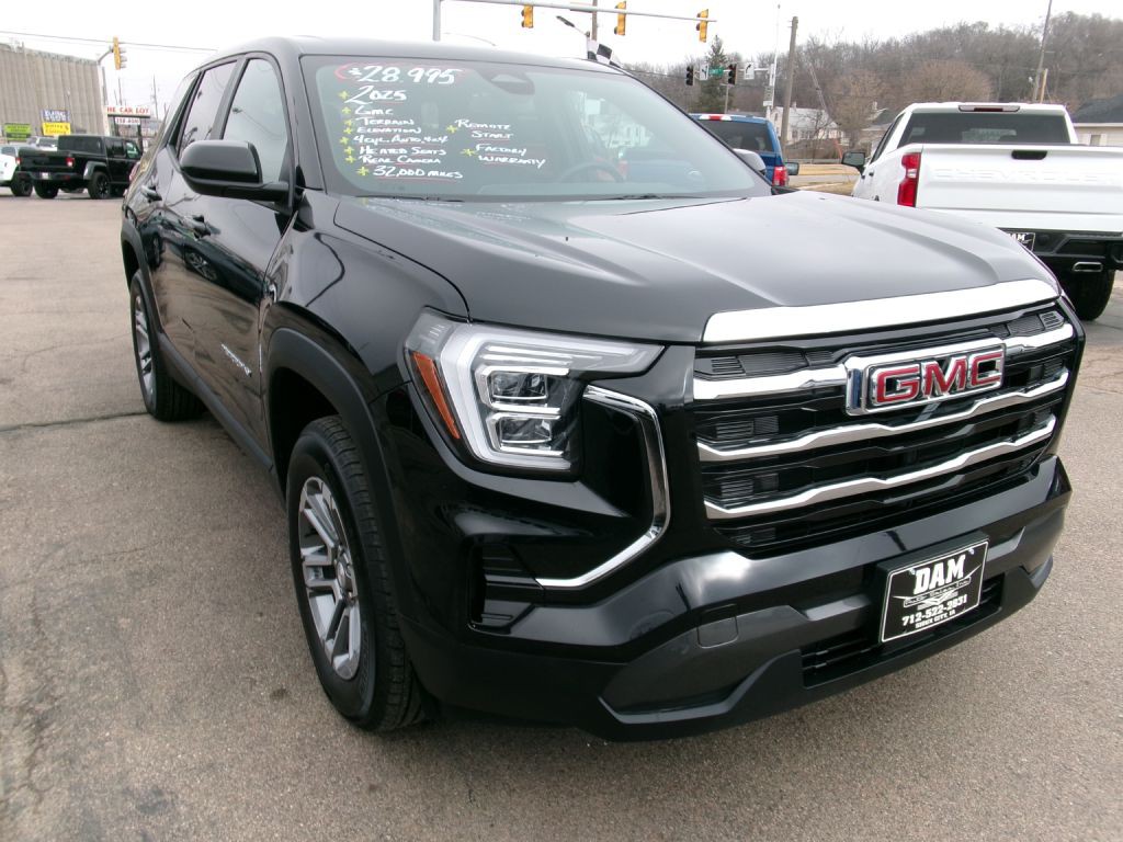 2025 GMC Terrain Image 6