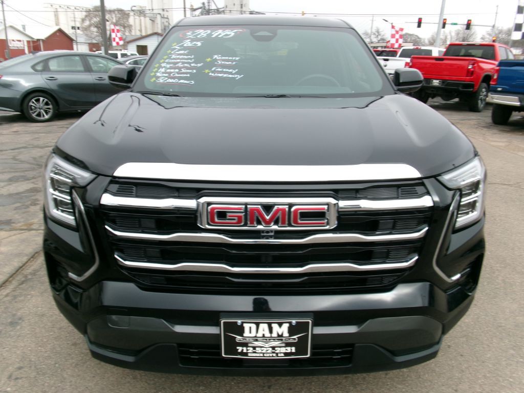 2025 GMC Terrain Image 7